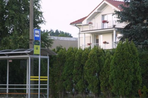Imagen general del Hotelik Likusy - przy plaży nad jeziorem Ukiel z bezpłatnym prywatnym parkingiem i klimatyzacją. Foto 1