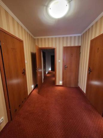 Imagen de la habitación del Hotelik Likusy - przy plaży nad jeziorem Ukiel z bezpłatnym prywatnym parkingiem i klimatyzacją. Foto 17