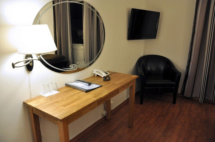 Imagen de la habitación del Hotell Amadeus. Foto 32