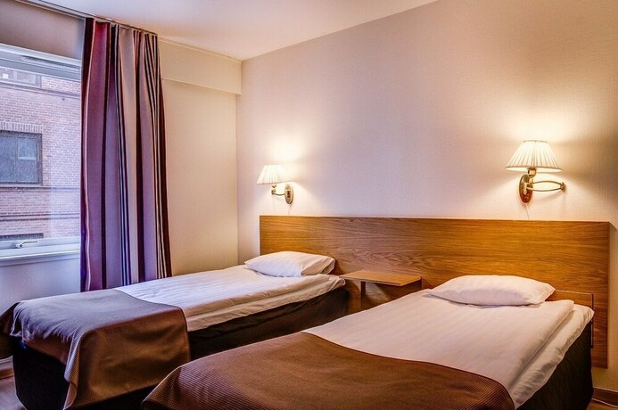 Imagen de la habitación del Hotell Amadeus. Foto 37