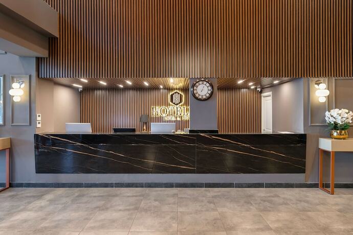 Imagen de los interiores del Hotella Resort And Spa. Foto 22