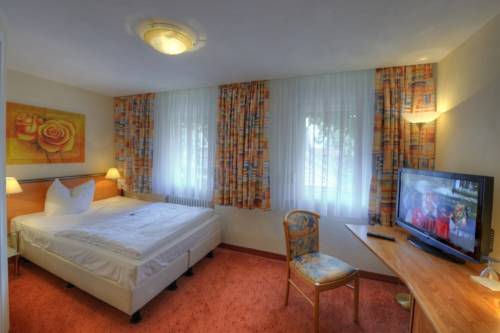 Imagen de la habitación del Hotel-pension Altes Weinhaus. Foto 4