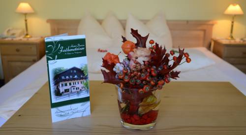 Imagen de la habitación del Hotel-pension Falkensteiner. Foto 3