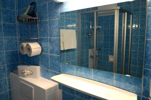 Imagen de la habitación del Hotel-pension Falkensteiner. Foto 4