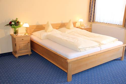 Imagen de la habitación del Hotel-pension Falkensteiner. Foto 13