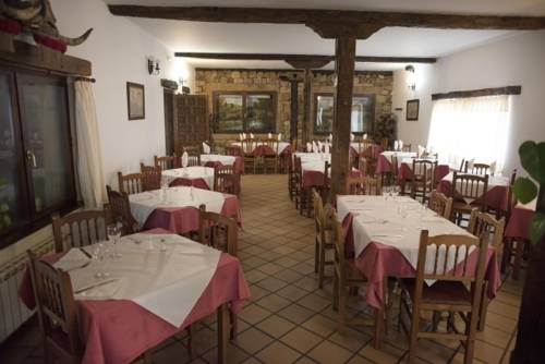 Imagen de la habitación del Hotel-restaurant Campoo Los Valles. Foto 3