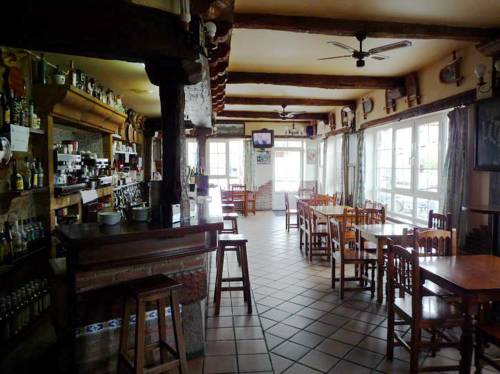 Imagen de la habitación del Hotel-restaurant Campoo Los Valles. Foto 10