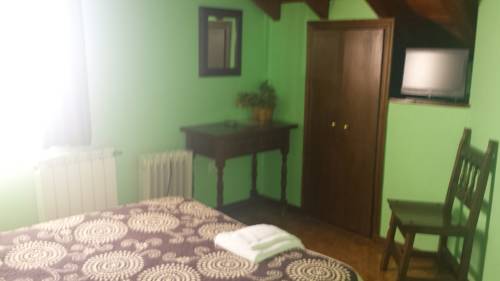 Imagen de la habitación del Hotel-restaurant Campoo Los Valles. Foto 11