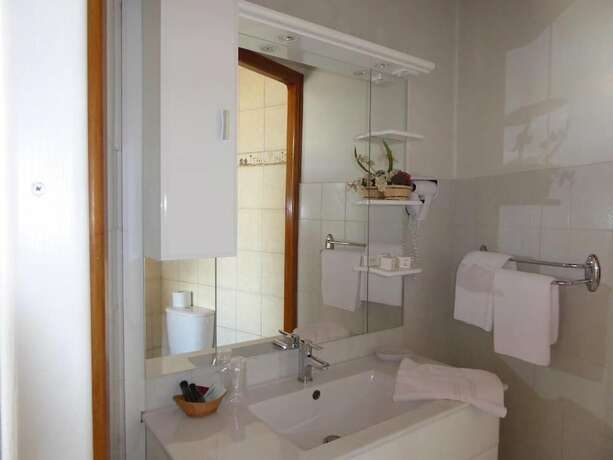 Imagen general del Hotel-restaurant Les Chenets. Foto 8
