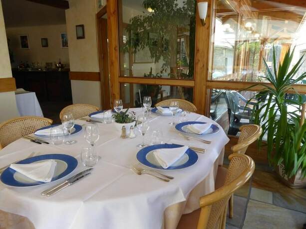 Imagen general del Hotel-restaurant Les Chenets. Foto 12