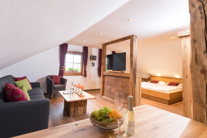 Imagen de la habitación del H&ouml;hengasthaus Kolmenhof an der Donauquelle. Foto 4
