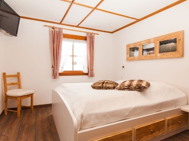 Imagen de la habitación del H&ouml;hengasthaus Kolmenhof an der Donauquelle. Foto 16
