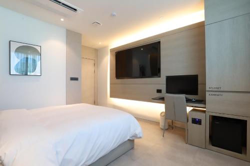 Imagen general del Hound Hotel Asan Terminal. Foto 10