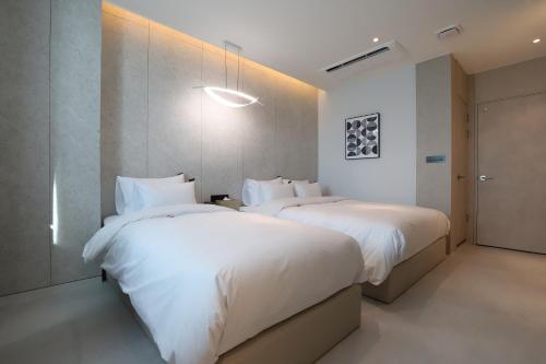 Imagen general del Hound Hotel Asan Terminal. Foto 13