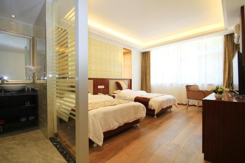 Imagen de la habitación del Huangshan Castle In The Sky Hotel. Foto 9