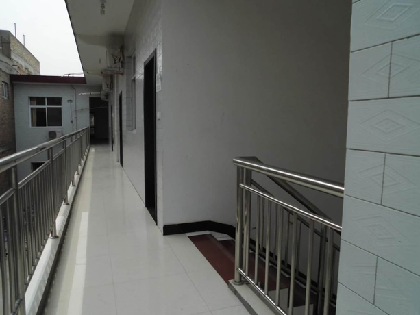 Imagen de los interiores del Huashan Fengguang Lnn. Foto 19