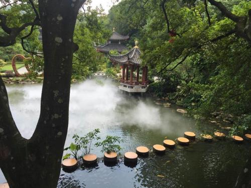 Imagen general del Huizhou Luofu Yixuan Hotel. Foto 4