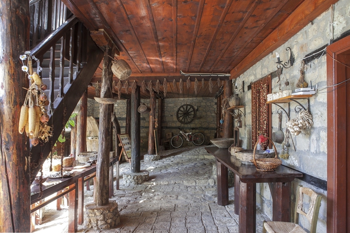 Imagen de los interiores del Hunnaphan Otel. Foto 14