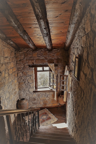 Imagen de los interiores del Hunnaphan Otel. Foto 17