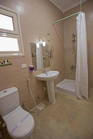 Imagen de la habitación del Hurghada City Center Hostel. Foto 20