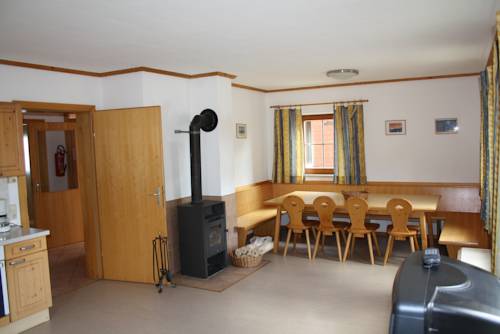 Imagen de la habitación del H&uuml;ttenresort Feuerkogel. Foto 6