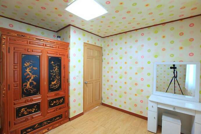 Imagen de la habitación del Hwangto-green Village. Foto 24