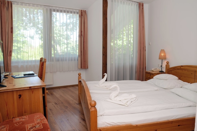 Imagen de la habitación del ICON, Gyor. Foto 11