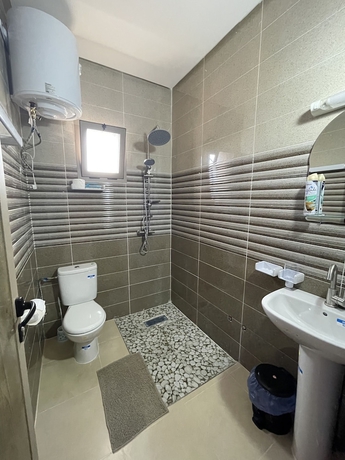 Imagen de la habitación del IGHIZ INN Resort. Foto 13