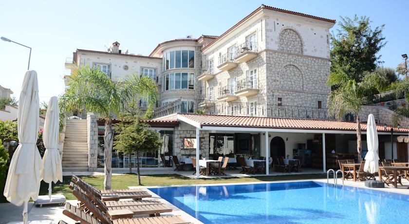 Imagen de la piscina del IMREN HAN. Foto 6