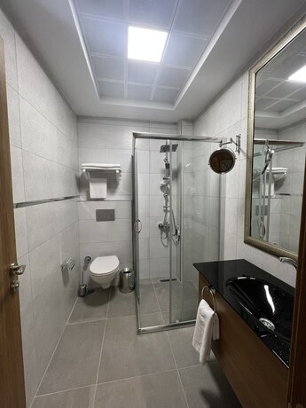 Imagen general del INN PORT HOTEL. Foto 5