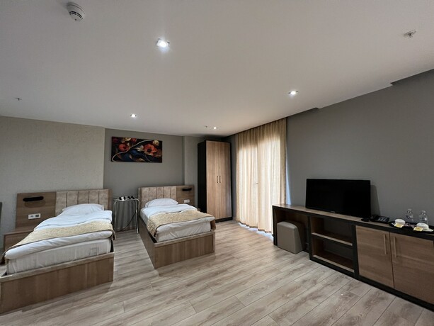 Imagen general del INN PORT HOTEL. Foto 6