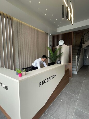 Imagen general del INN PORT HOTEL. Foto 11