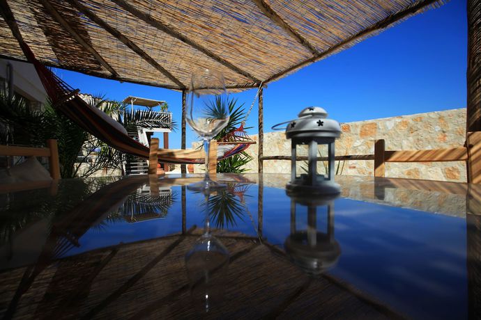 Imagen general del INTìO. Foto 2