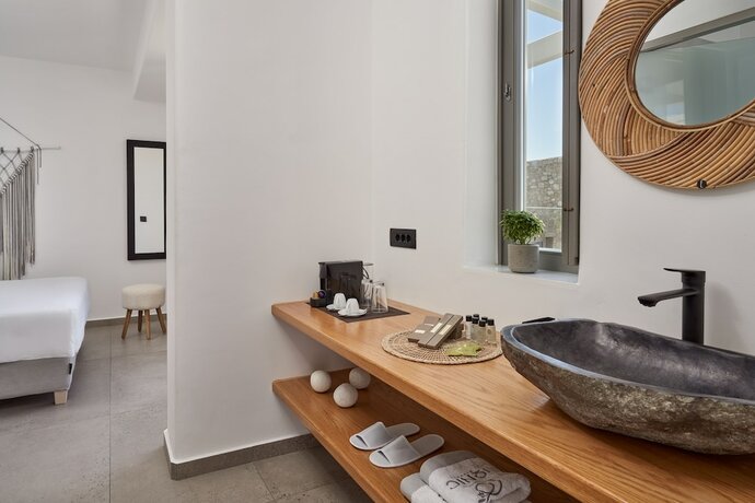 Imagen general del IONIC Suites. Foto 4