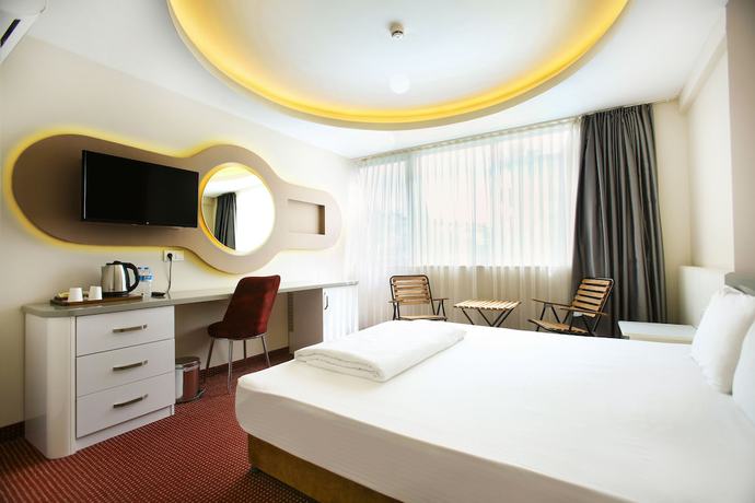 Imagen de la habitación del IS Hotel. Foto 3