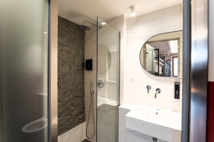 Imagen de la habitación del ISSA Lesvos. Foto 14