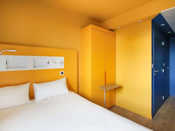 Imagen de la habitación del Ibis Budget Saint Genis Pouilly Geneva. Foto 4