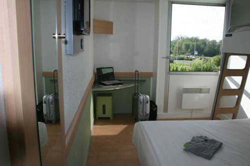 Imagen de la habitación del Ibis Budget Thiers. Foto 5