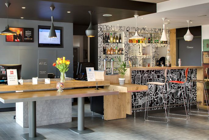 Imagen de los interiores del Ibis Clermont Ferrand Nord Riom. Foto 17