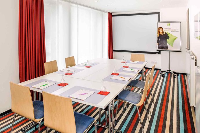 Imagen de los interiores del Ibis Styles Karlsruhe Ettlingen. Foto 15