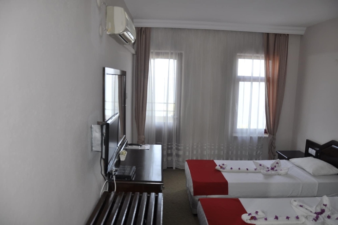 Imagen de la habitación del Ibrahim Bey Hotel. Foto 5
