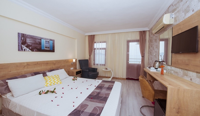 Imagen de la habitación del Ibrahim Bey Hotel. Foto 8