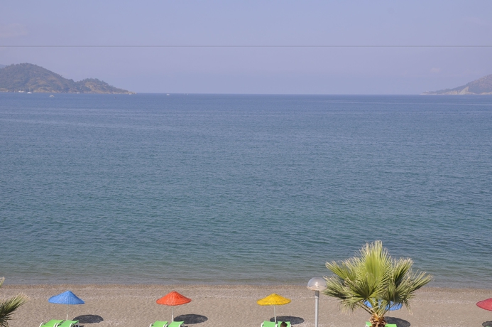 Imagen de los exteriores del Ibrahim Bey Hotel. Foto 14