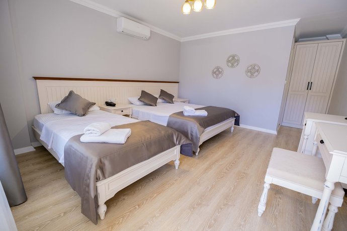 Imagen de la habitación del Icarus Hotel Ala&ccedil;atı. Foto 13
