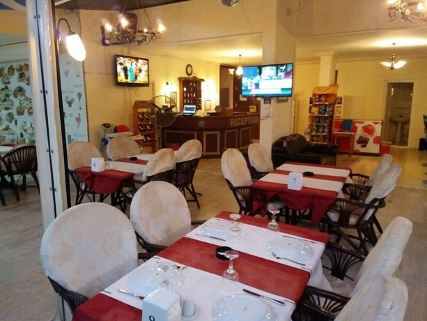 Imagen del bar/restaurante del Icmeler Prestij Apart. Foto 2
