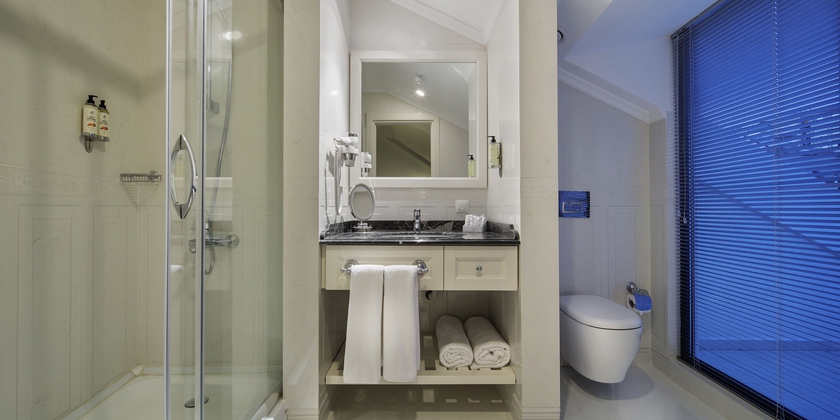 Imagen de la habitación del Icon Istanbul Hotel. Foto 12