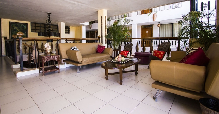 Imagen de los interiores del Ideal Villa Hotel. Foto 11