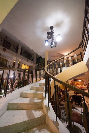 Imagen de los interiores del Ideal Villa Hotel. Foto 13