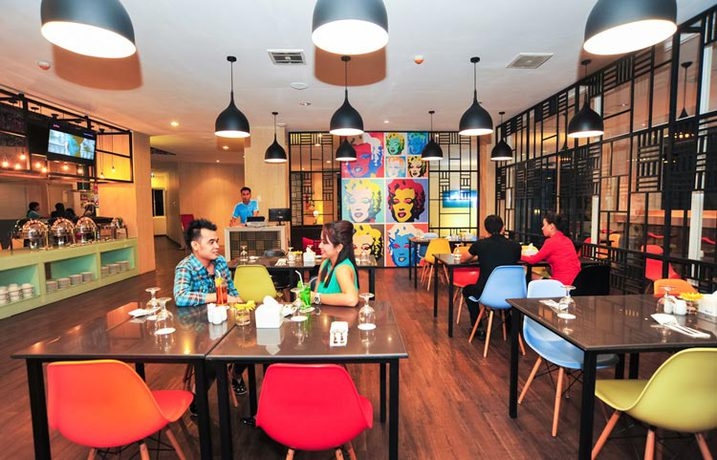 Imagen del bar/restaurante del Idoop Hotel Lombok. Foto 3