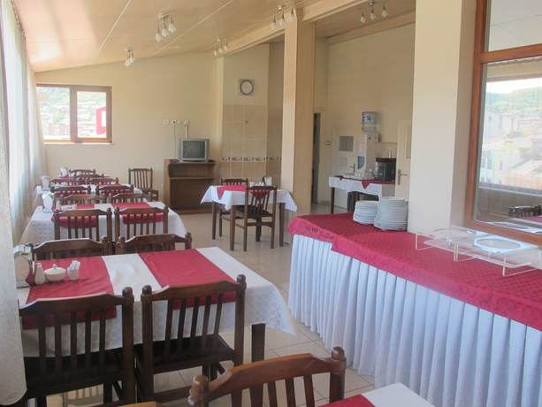 Imagen del bar/restaurante del Idrisoglu Hotel. Foto 5